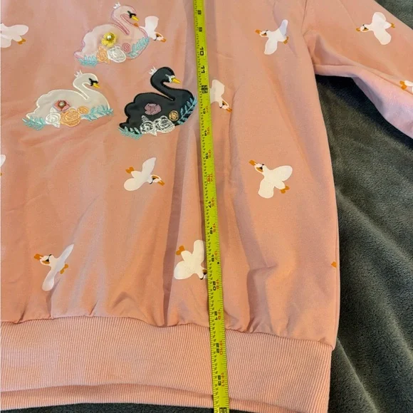 Pink Swan Embroidered Sweatshirt | Floral Birds Crewneck | Size Small - Picture 5 of 6